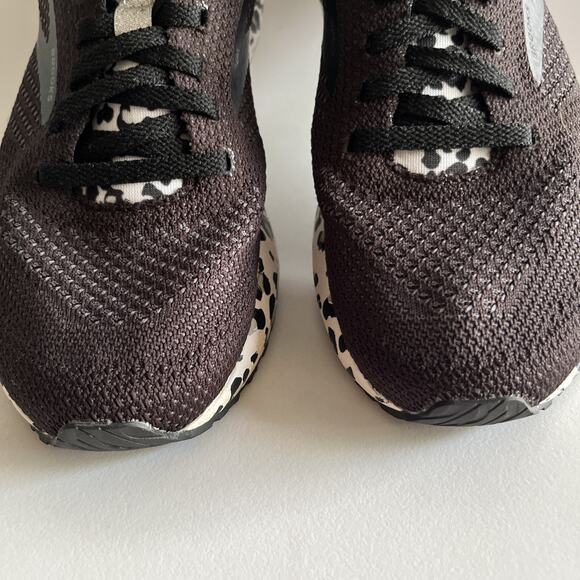 Brooks Revel 5 Women's Black Leopard Running Shoes Size 7.5 - Picture 4 of 13